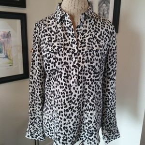 White House Black Market 100% Silk Blouse. Sz. 10